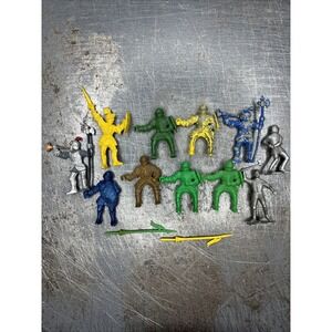 Lot Of 11 Vintage Marx/Lido Plastic Medieval Castle Knights Playset Figures